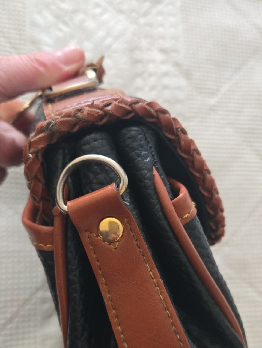 Vintage Dooney & Bourke Black Pebbled Leather Shoulder Bag with Brown Trim - Picture 15 of 16